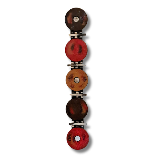Click to view detail for RC-050 Ceramic Wall Sculpture 5-Round Red/Gold $380